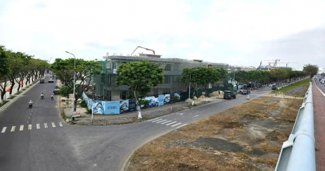 29 dự án (6 đủ điều kiện và 23 đang hoàn tất thủ tục) được miễn giấy phép xây dựng theo luật mới, tổng vốn đầu tư lên đến hàng chục nghìn tỷ đồng.