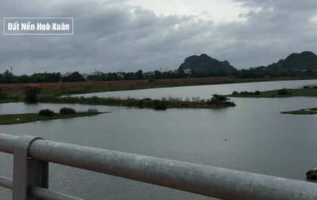 Sau những ngày mưa liên tiếp, Hoà Xuân còn lại gì? 