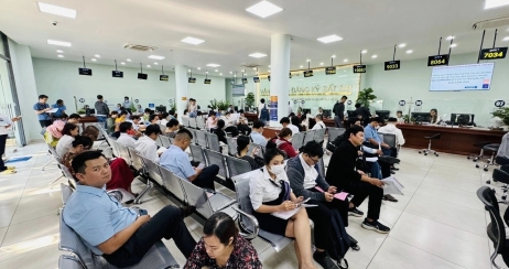 Đề xuất bỏ công chứng bắt buộc: bớt thủ tục hay thêm rủi ro?