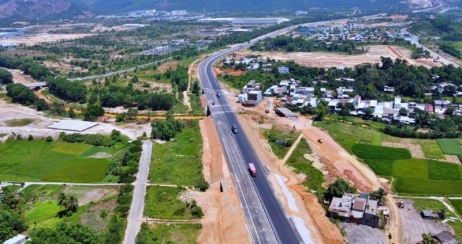ĐÀ NẴNG: 13.000 TỶ ‘ĐỔ’ VÀO CHÂN NÚI BÀ NÀ – CƠ HỘI HAY CUỘC CHƠI CỦA CÁC ÔNG LỚN?