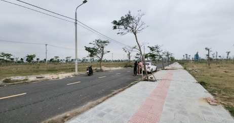 Một GĐ sàn BĐS Hà Nội vừa sở hữu 1 lô đất tại HX với giá 'rẻ bất ngờ'