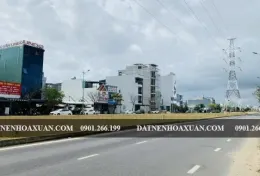 Đường 29 tháng 3 cần được cải tạo và chỉnh trang để tạo nên một diện mạo đẹp hơn.