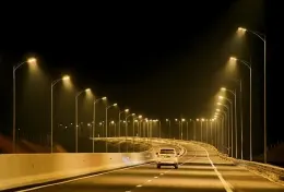 Đây là tuyến cao tốc có hệ thống chiếu sáng hiện đại nhất Việt Nam﻿ do Sun Group đầu tư