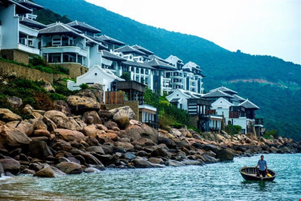 InterContinental Danang Sun Peninsula Resort được World Travel Awards trao danh hiệu “Khu nghỉ dưỡng sang trọng nhất thế giới”