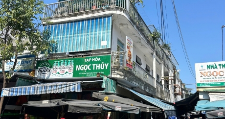 CHÍNH CHỦ BÁN NHÀ 2 TẦNG – 2 MẶT TIỀN – NGAY CHỢ