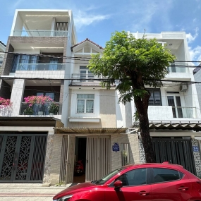 Nhà 3 tầng Ngô Huy Diễn – Khu đô thị Hòa Xuân – Vị trí đẹp, kiến trúc đồng bộ, giá chỉ 7,6 tỷ
